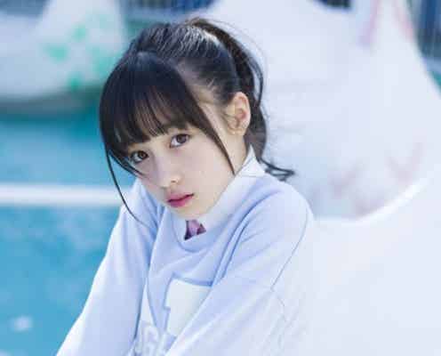 “天使すぎる”橋本環奈、本格グラビアで“ピュアな色気”
