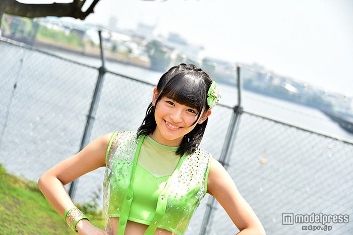 浅川梨奈
