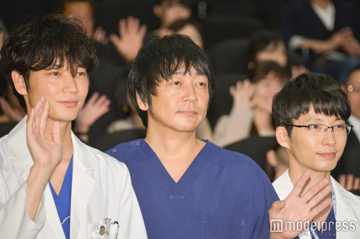 綾野剛、大森南朋、星野源(C)モデルプレス