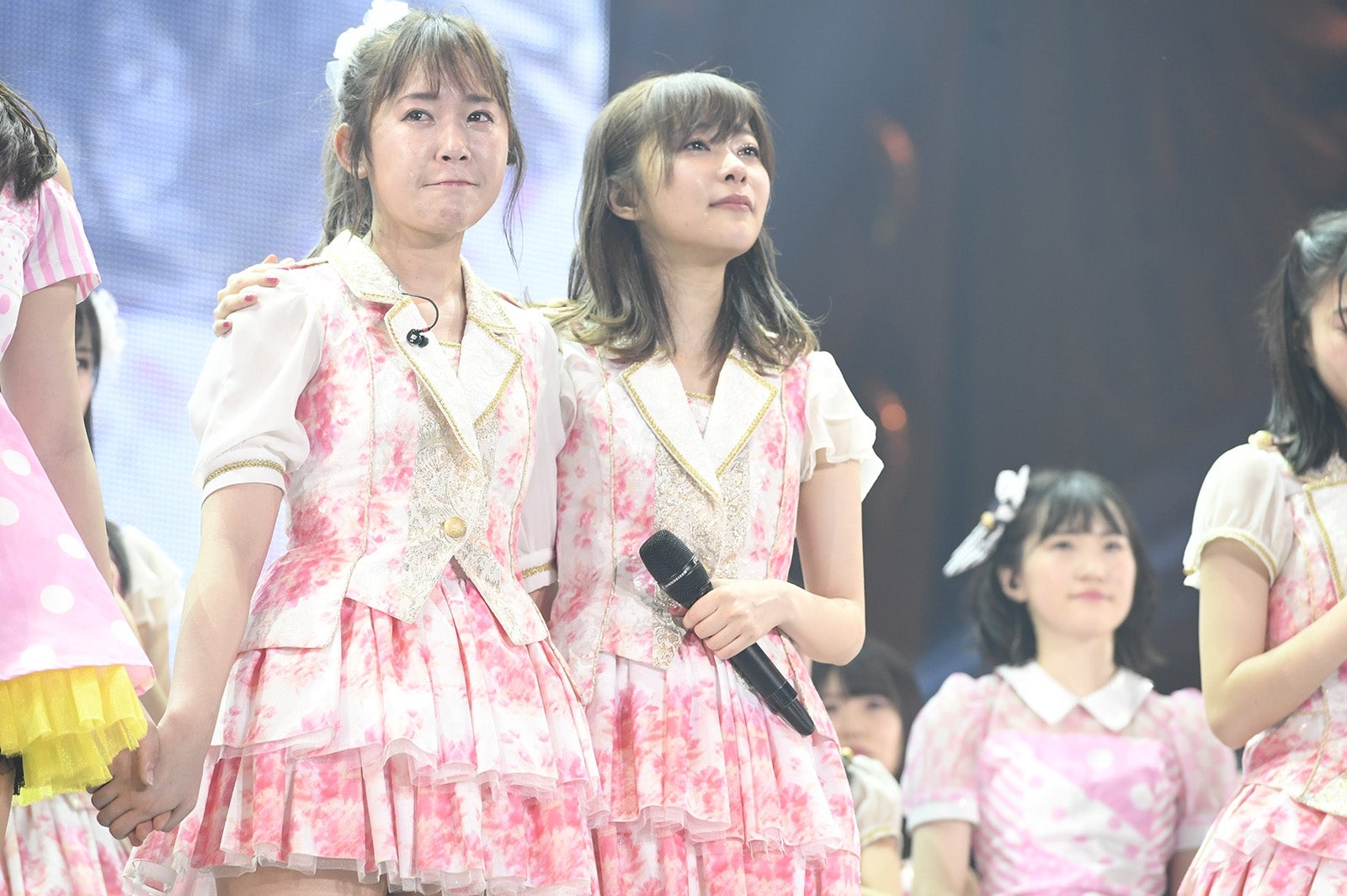 多田愛佳、指原莉乃 （C）AKS