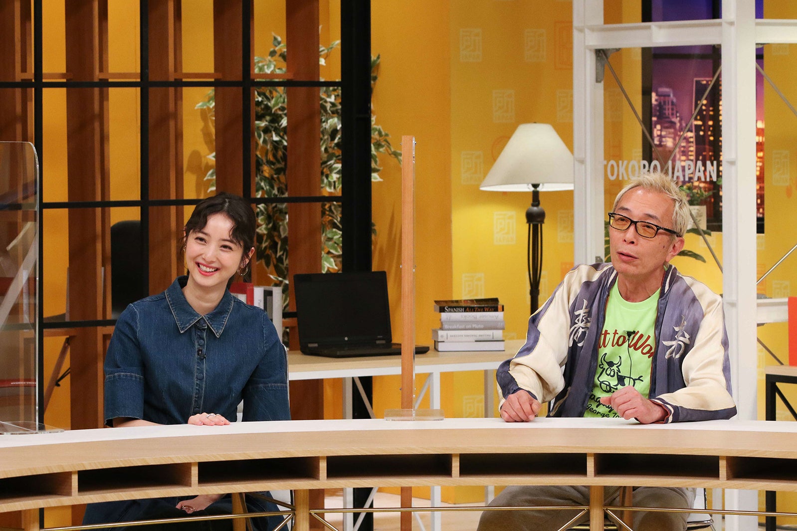 佐々木希、所ジョージ（C）カンテレ