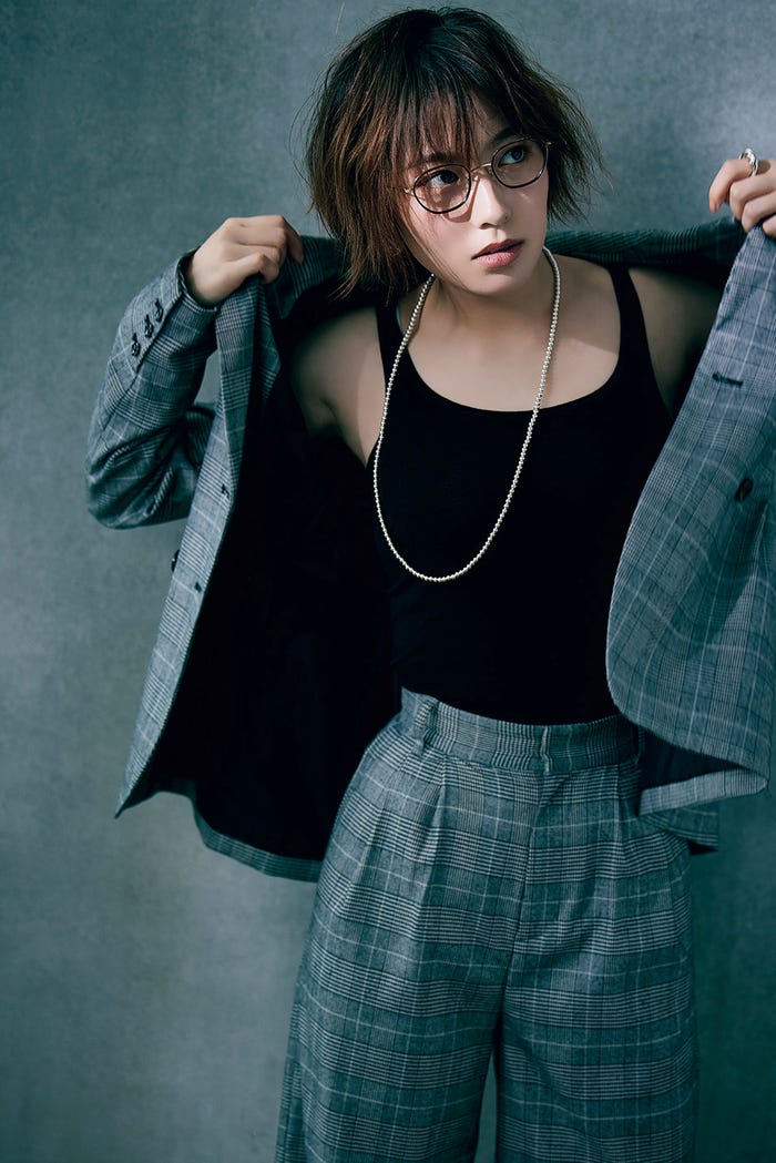 ハンサムに変身した阿部華也子(画像提供:小学館)