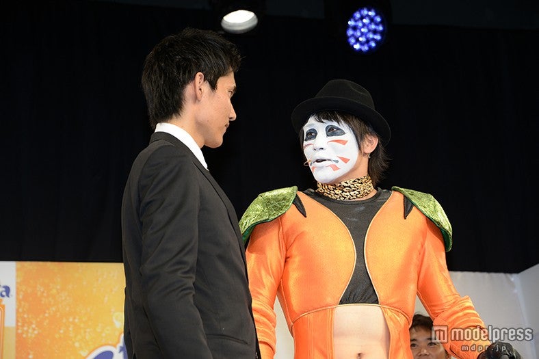 ゴールデンボンバー