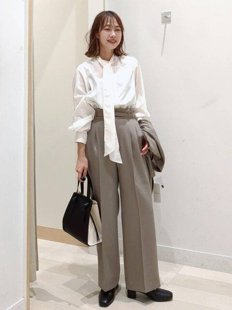 グローバルワークのワイドパンツ