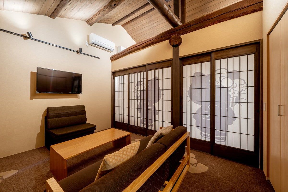 舞妓ハローキティルーム／画像提供：レジステイ