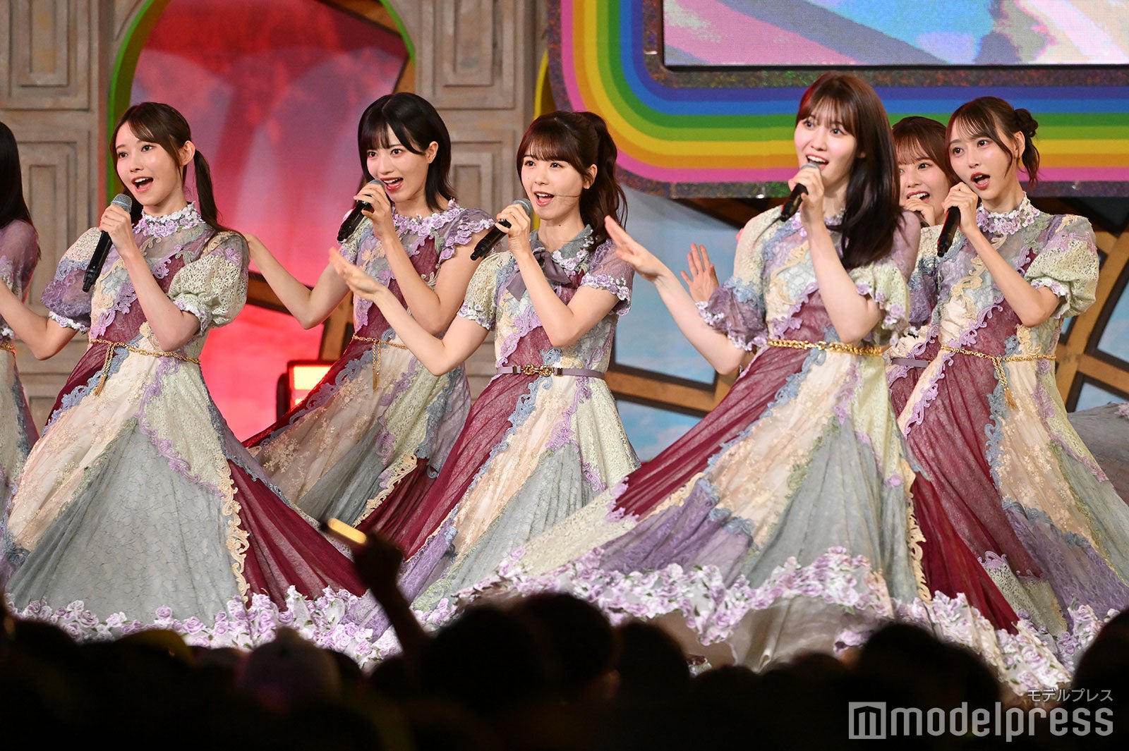 乃木坂46（C）モデルプレス