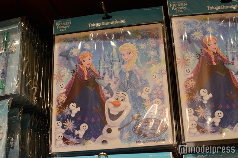 色紙￥900（C）モデルプレス