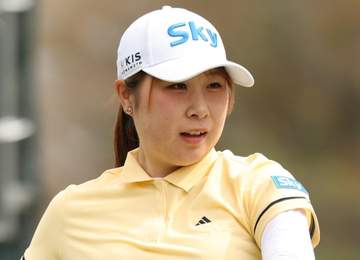 荒木優奈が64のビッグスコアでジャンプアップ