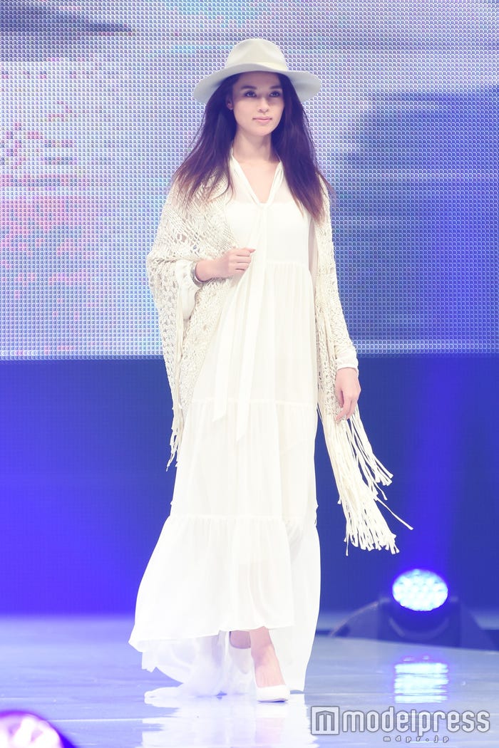 渡辺知夏子×「DRWCYS」(C)モデルプレス