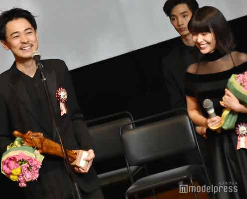 成田凌「褒められているのか、けなされているのか…」 岸井ゆきのと「愛がなんだ」コンビでW受賞<第11回TAMA映画賞>