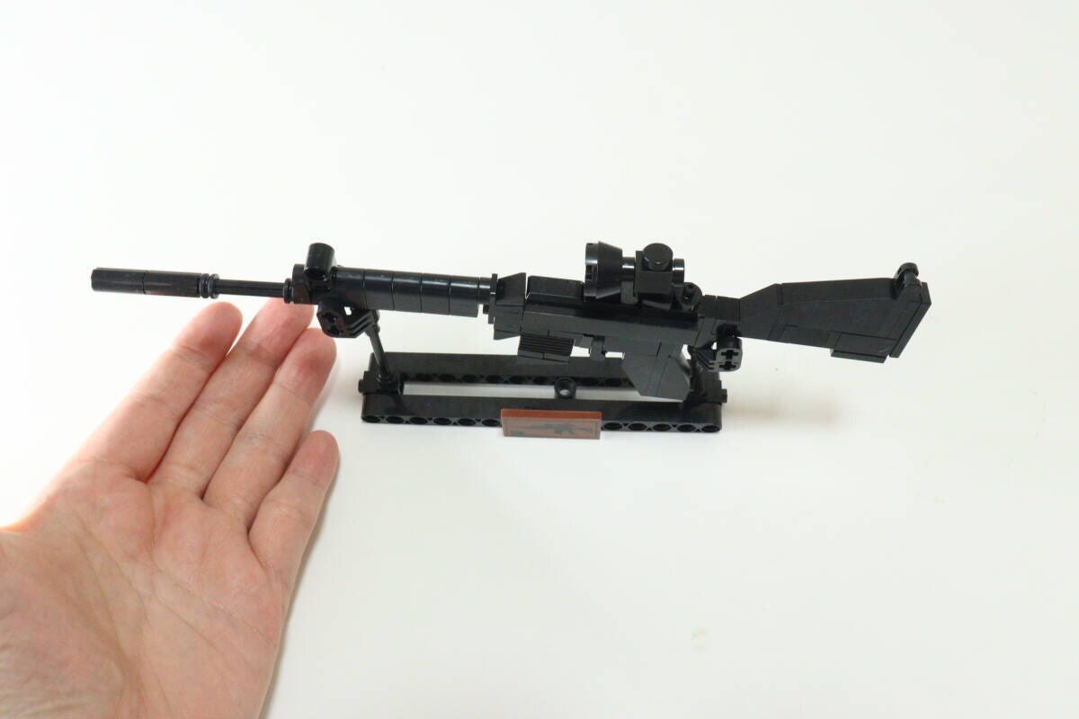 ダイソー　ブロック（銃、C）　完成　サイズ感