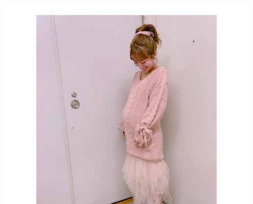 第4子妊娠中の辻希美、臨月間近のふっくらお腹を公開