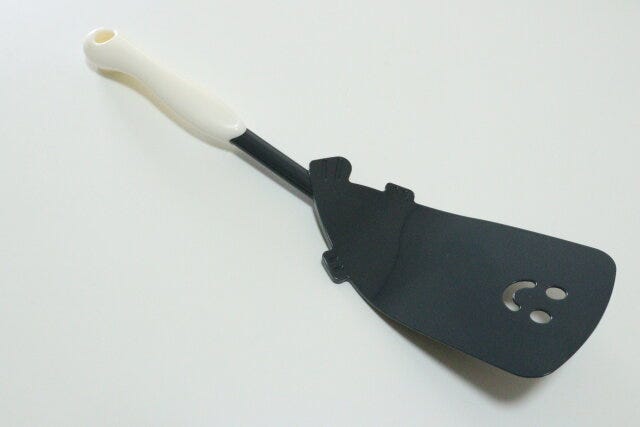 ダイソー 奥まで届く長めのふぐターナー ダイソーの奥まで届く長めのふぐターナーのビジュアル