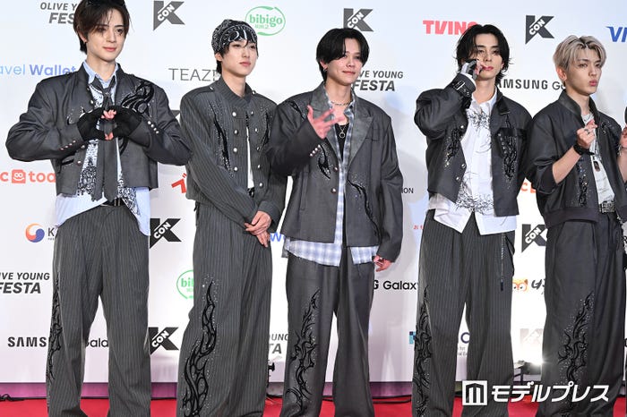 佐野雄大、尾崎匠海、藤牧京介、西洸人、高塚大夢(C)モデルプレス