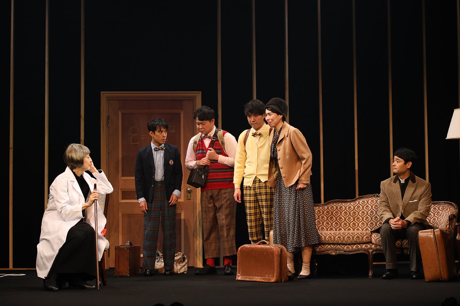 『物理学者たち』ゲネプロ・プレビュー公演より／撮影：遠山高広