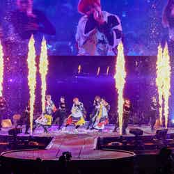 「NEWS 20th Anniversary LIVE 2023 in TOKYO DOME BEST HIT PARADE！！！～シングル全部やっちゃいます～」を開催したNEWS（提供写真）