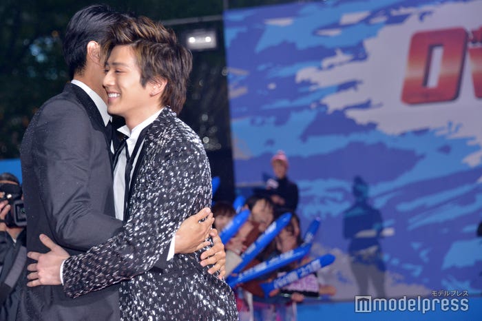 東出昌大、新田真剣佑 (C)モデルプレス