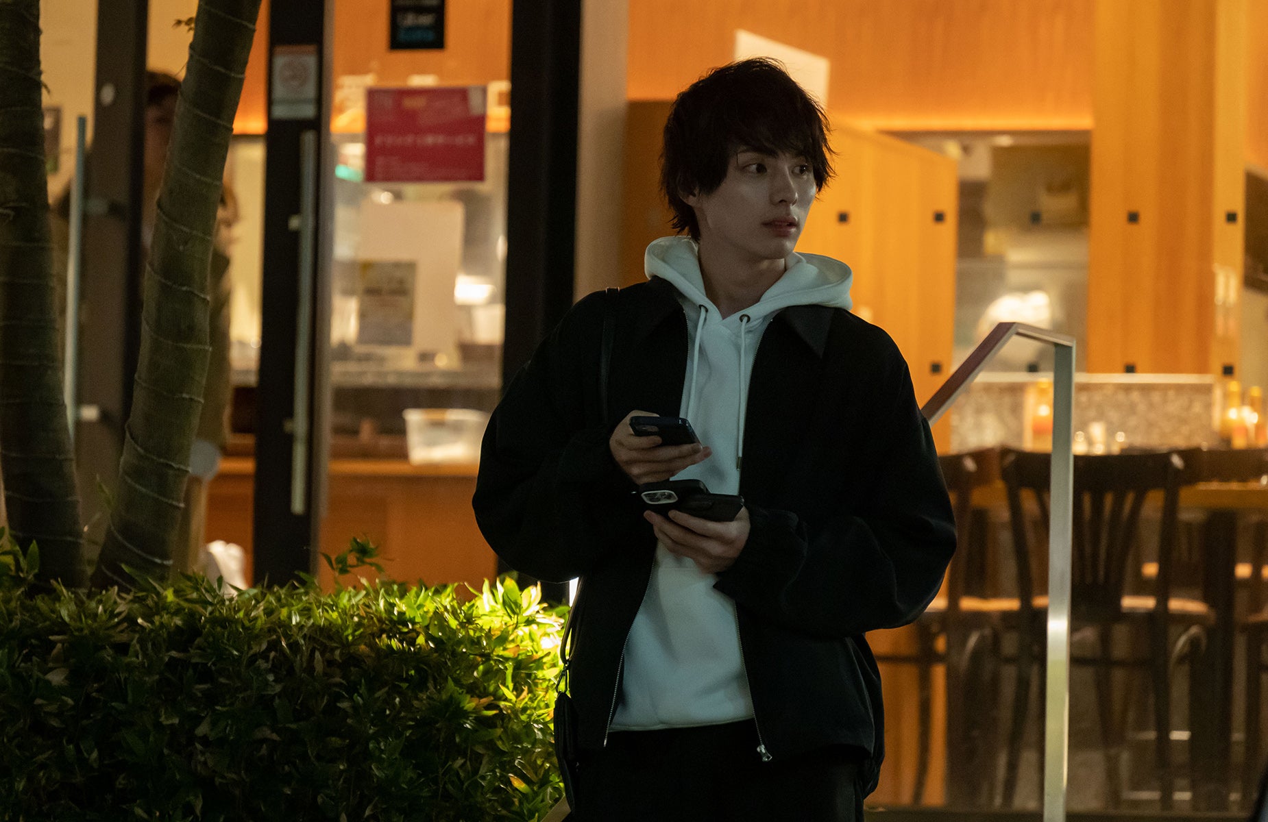 本田響矢（C）「明日、私は誰かのカノジョ」製作委員会・MBS