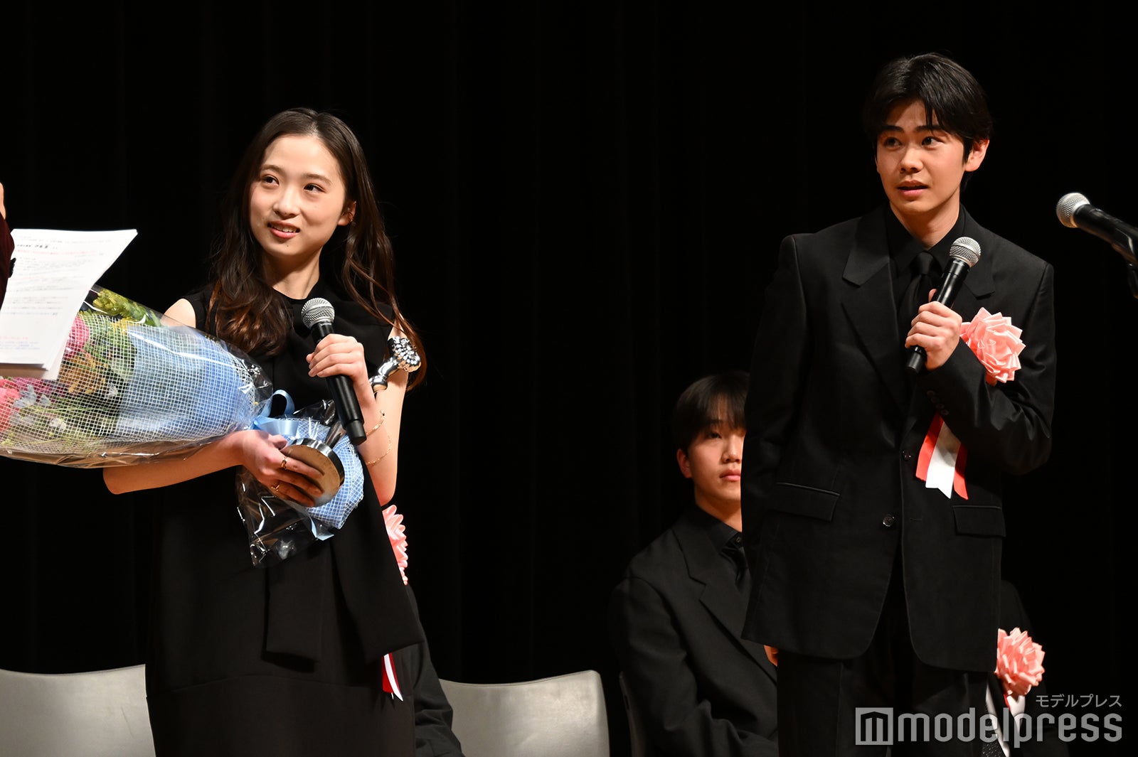 伊東蒼、黒崎煌代（C）モデルプレス