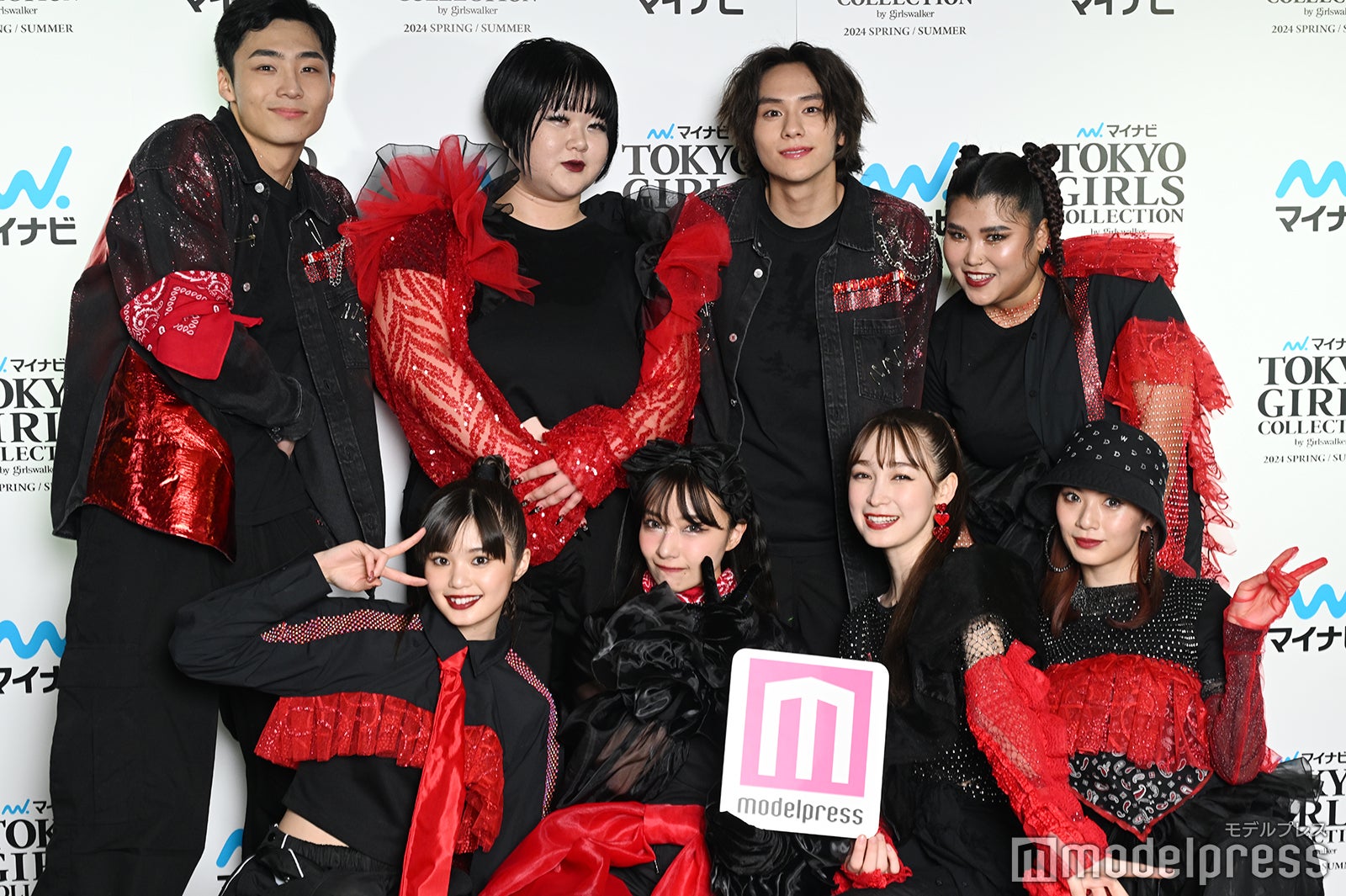 （後列左から）八村倫太郎、このちゃん、山下幸輝、JESSICA（前列左から）原田都愛、村瀬紗英、藤井サチ、RUI（C）モデルプレス