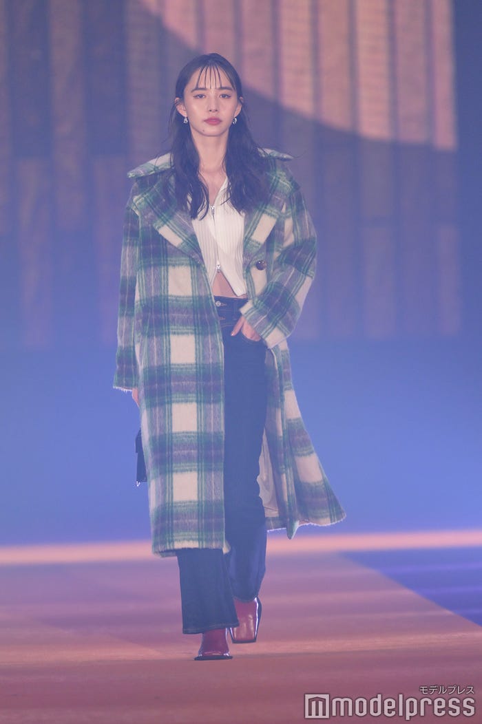 井桁弘恵(C)モデルプレス