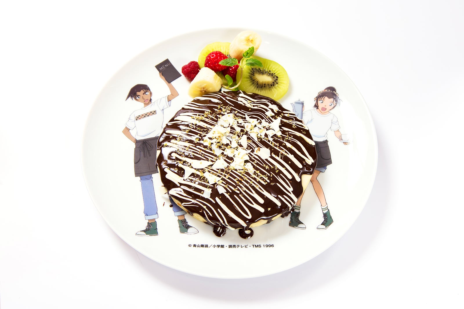 お好み焼き？パンケーキ～フルーツ添え～￥1,480（税抜）／（C）青山剛昌／小学館・読売テレビ・TMS 1996