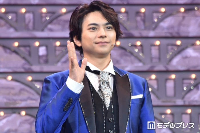 timelesz佐藤勝利、グループ改名後初公の場「変えてはいけない」大事にしたいことは？堂本光一は新メンバーオーディション立候補「意外と赤い薔薇似合うぜ？」＜「Endless SHOCK」ゲネプロ・開幕記念会見＞