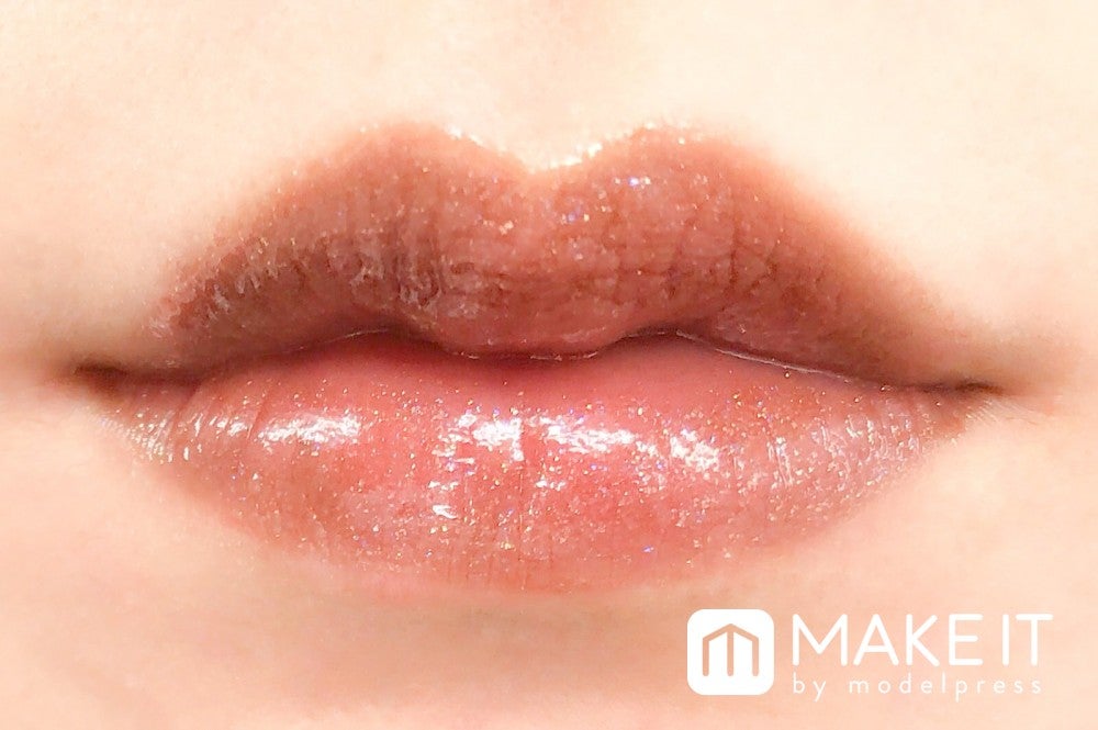 SUQQU／モイスチャー リッチ リップスティック／111 燻色‐FUSUBEIRO 使用 (C)メイクイット