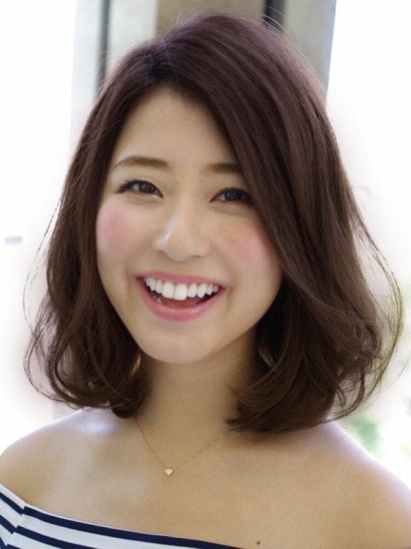 画像6 16 四角顔さんに似合う髪型16選 コンプレックスを解消できる長さ別ヘアカタログ モデルプレス