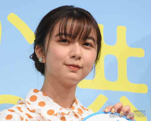 上白石萌歌、見どころは豊川悦司の“ブリーフパンツ姿”? 言い間違いに赤面