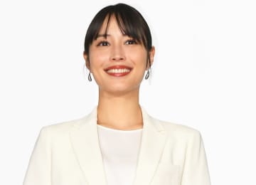 広瀬アリス 突然Xに衝撃顔面ショに騒然 目ガン開きで爆発「魔女顔で怖いw」「ホラー」「化粧取れるで」「目玉落ちそうw」