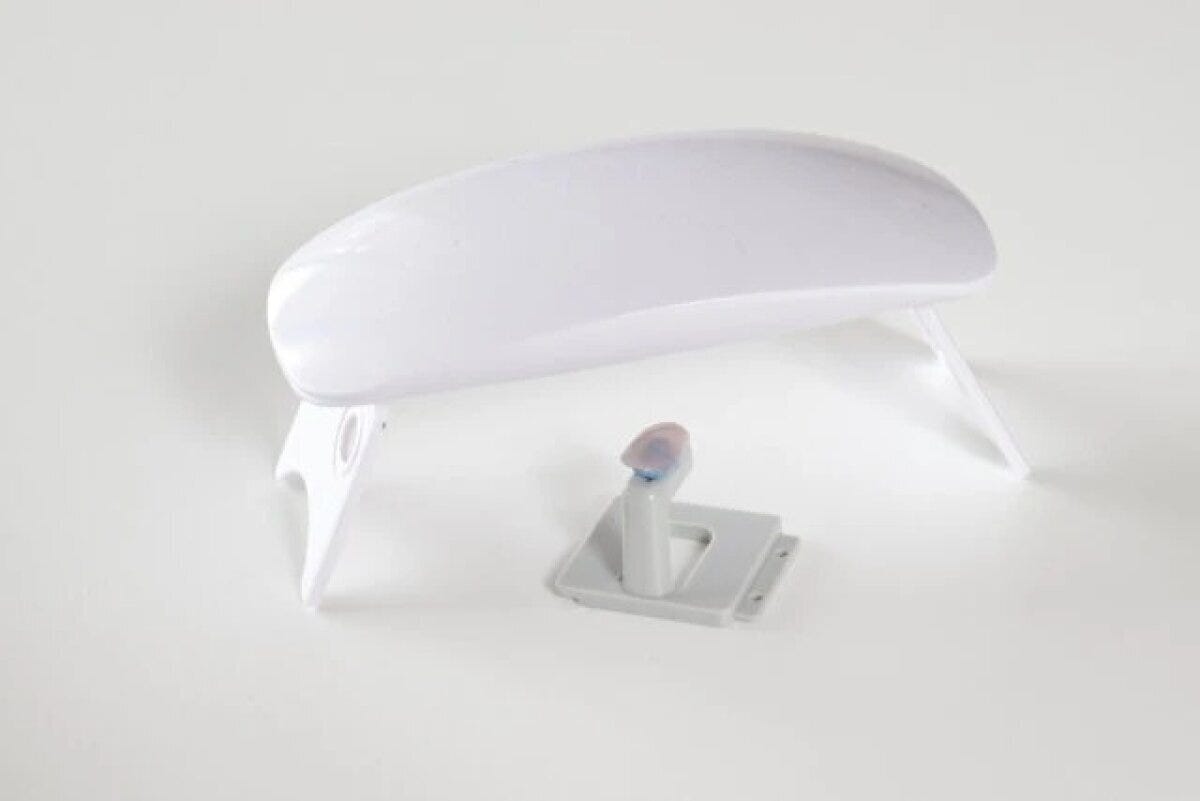 ダイソー　ネイルチップスタンド（5個）