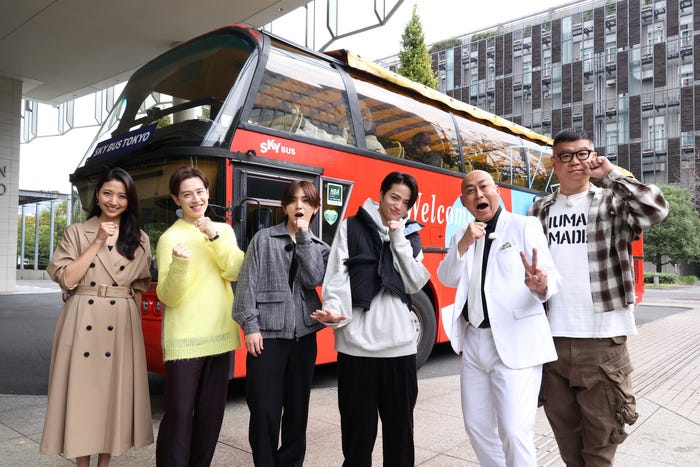 (左から)三田友梨佳、ウエンツ瑛士、山田涼介、菊池風磨、長谷川雅紀、長谷川忍(C)フジテレビ