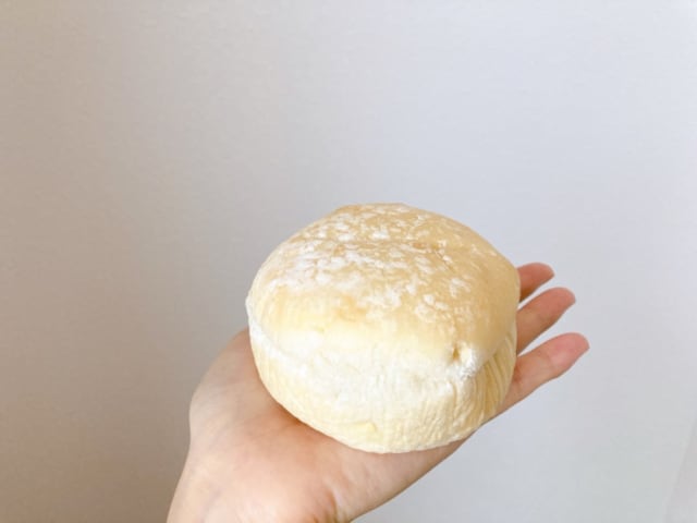 パン生地はふんわりもちもち食感♡