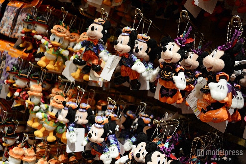 ぬいぐるみバッジがずらり