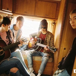 WINNER、カムバック後初の日本パフォーマンスは「TGC 2016 S/S」