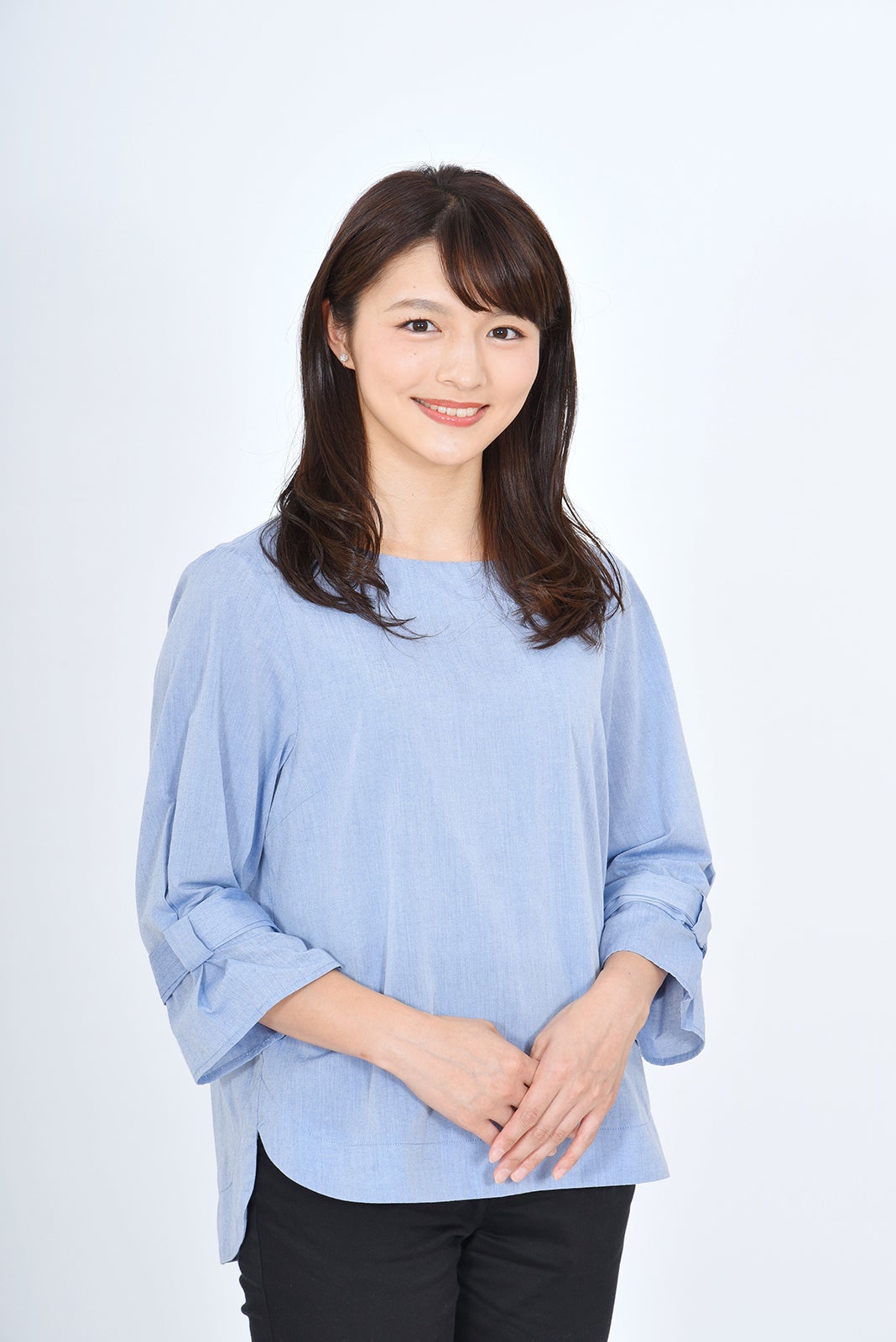 清水麻椰アナウンサー （提供写真）