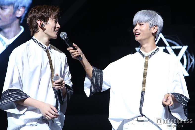 ホンビン、エン（C）CJ E&M，Jellyfish Entertainment ＆ CJ Victor Entertainment，Inc.