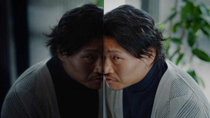 稲垣啓太/WEBムービー「ウォールフィットテレビのあるくらし」篇より(提供写真)