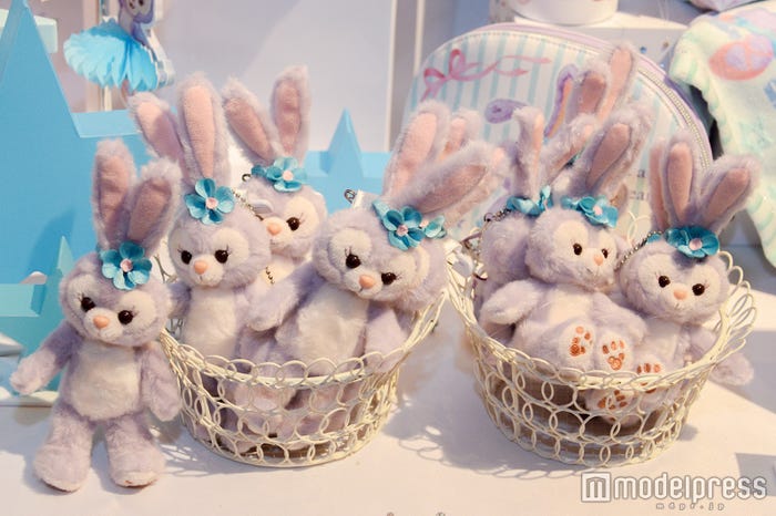 グッズ(C)モデルプレス