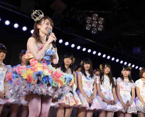 卒業・大島優子 AKB48最後の瞬間を追う「私、絶対ファンの顔と名前忘れない」<写真特集/セットリスト>