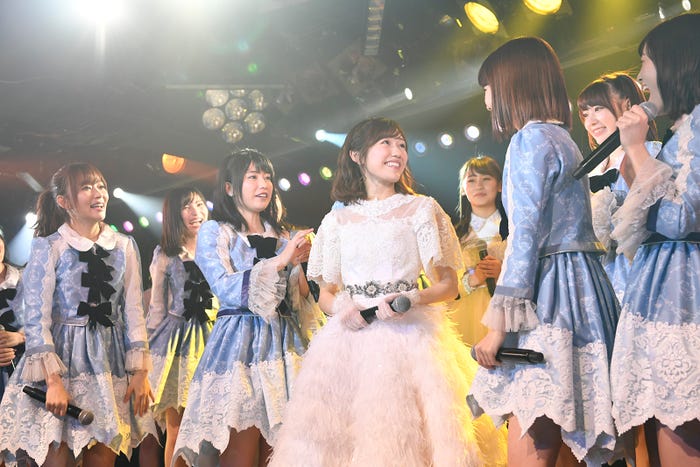 「渡辺麻友卒業公演」(C)AKS