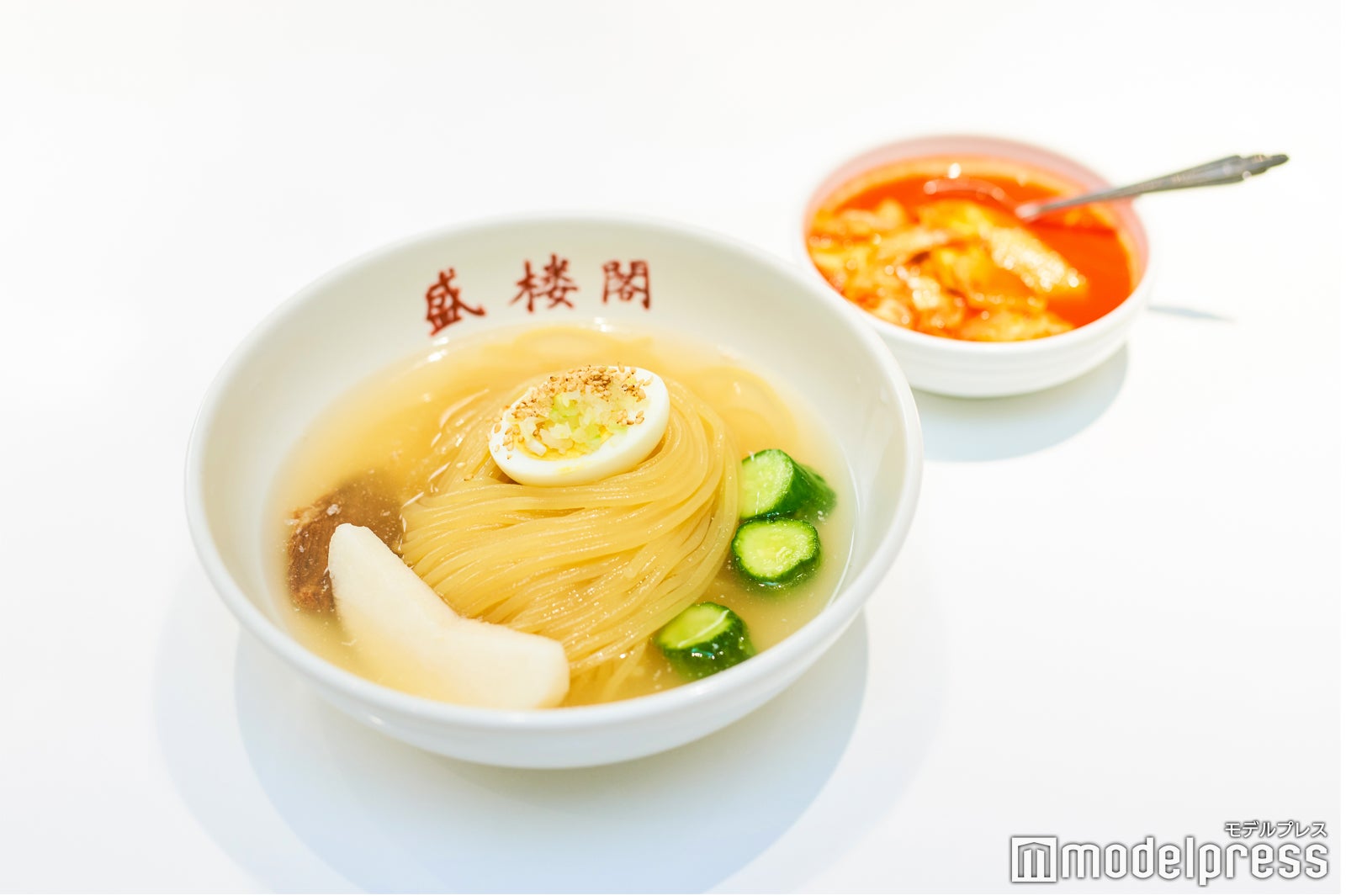 盛楼閣　「盛楼閣冷麺」（C）モデルプレス