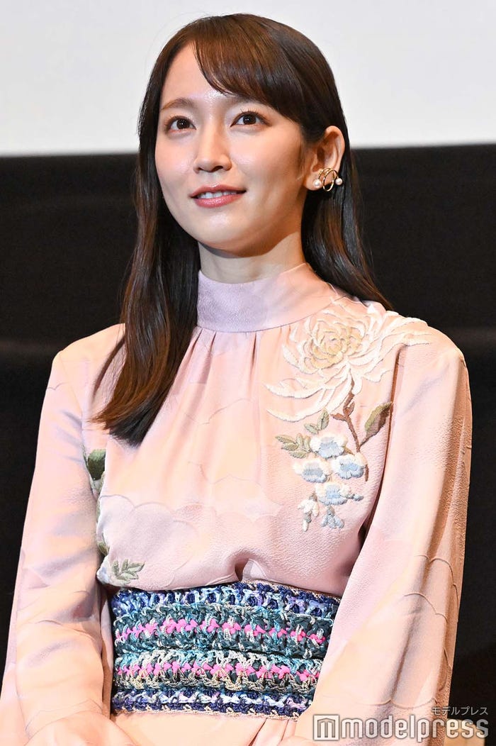 吉岡里帆 (C)モデルプレス