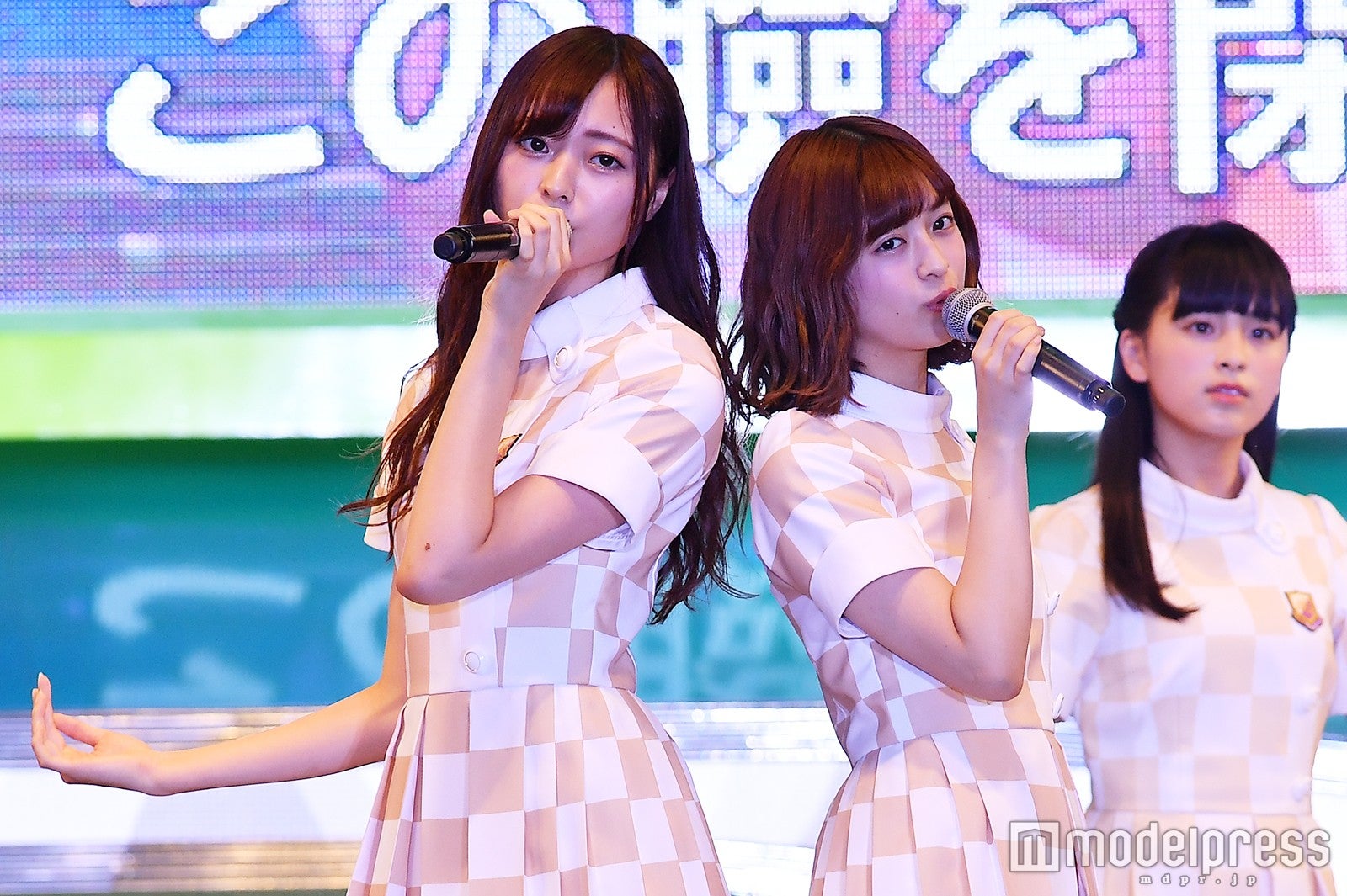 乃木坂46（C）モデルプレス