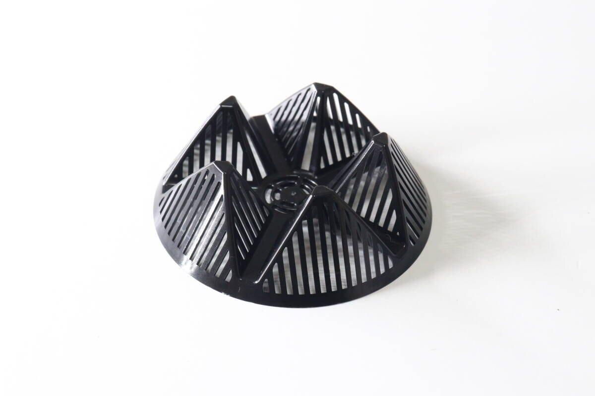 ダイソー 鉢底ネット6cm ダイソーの鉢底ネット6cmの立体形状