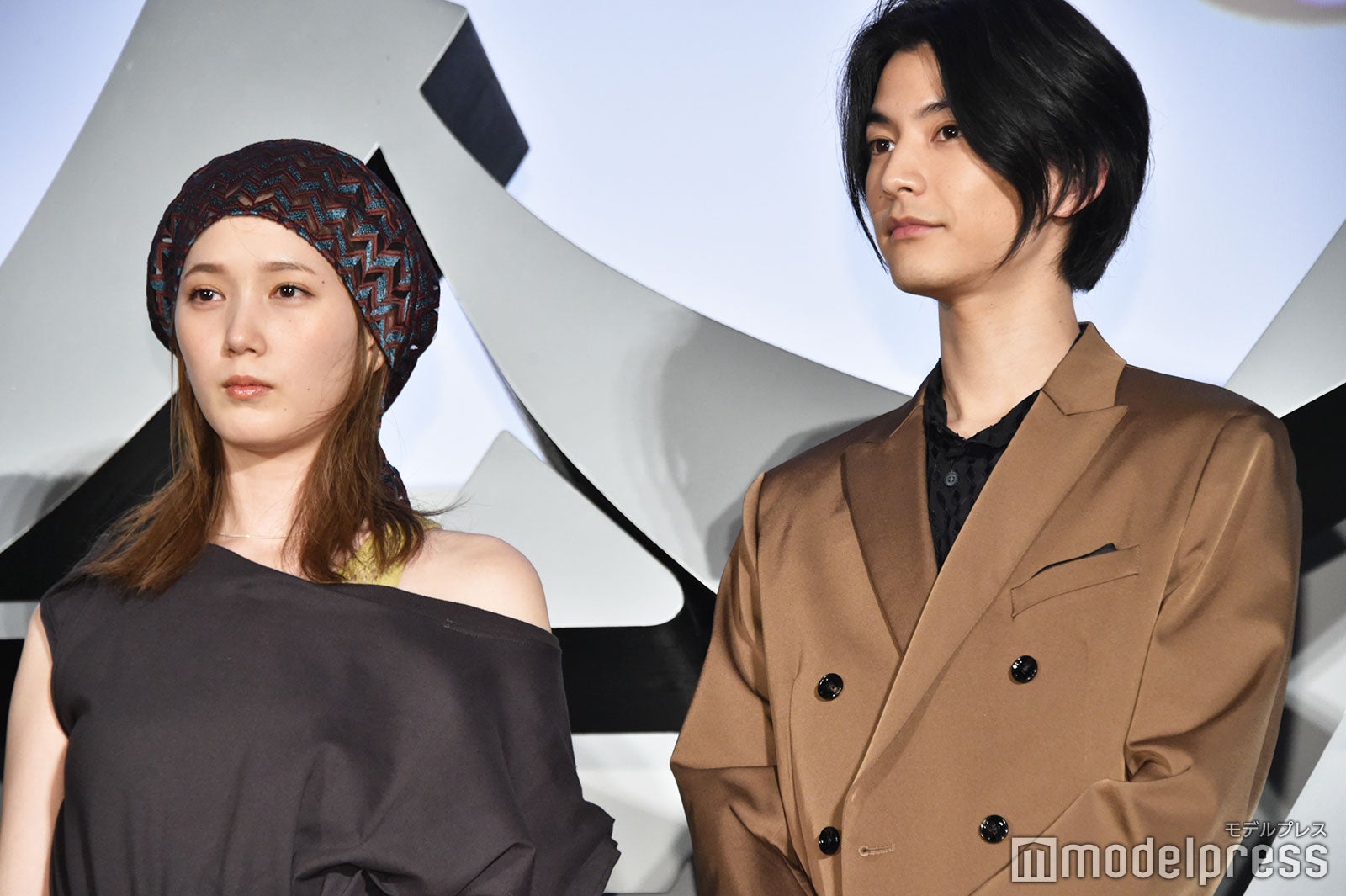 本田翼、渡邊圭祐（C）モデルプレス