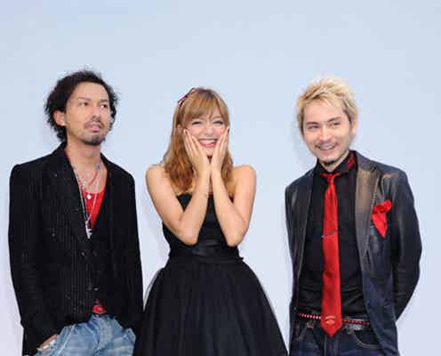 ローラ、5000人の前で初ライブ!キュートなミニワンピで熱唱
