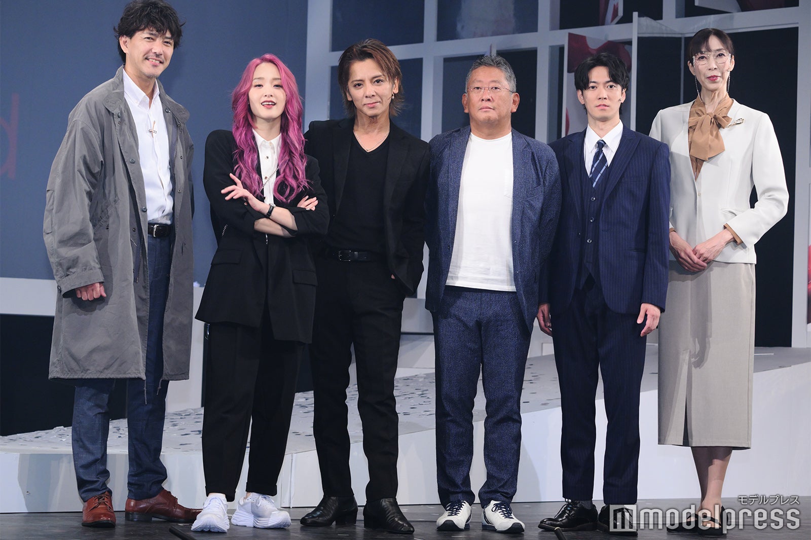 金子昇、剛力彩芽、松岡充、秦建日子氏、辰巳雄大、大林素子（C）モデルプレス