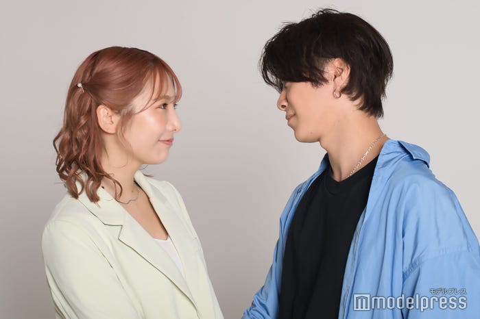 もも(双松桃子)&マサヤ(C)モデルプレス